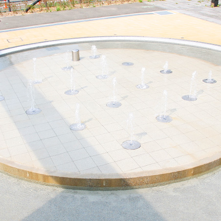 街角の泉・百噴水の写真